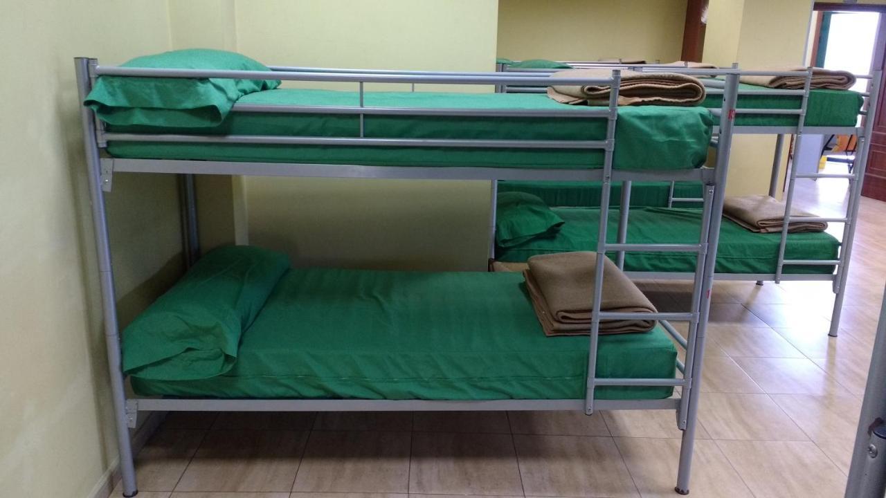 Albergue Los Caminantes 2 Arzua Bagian luar foto